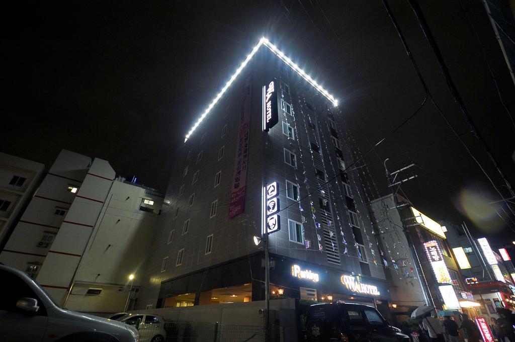 Wa Hotel Пусан Екстер'єр фото